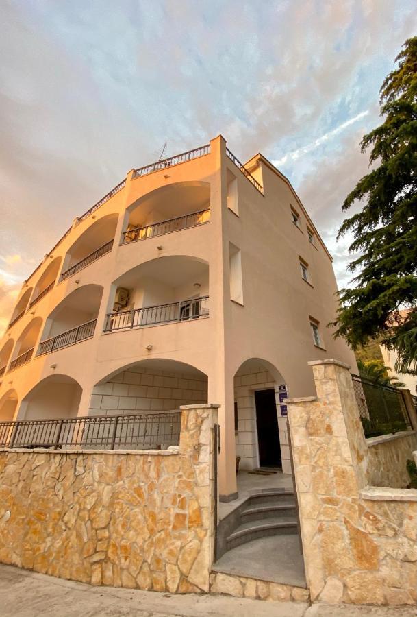 Apartments Grozdana Градац Екстер'єр фото